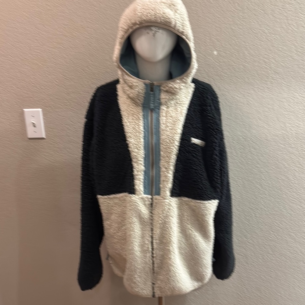 Columbia XXL Men’s Cozy Black and Cream Sherpa‎ Hoodie